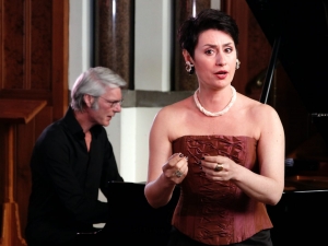Ekaterina Levental, mezzosopraan & Frank Peters, piano 1